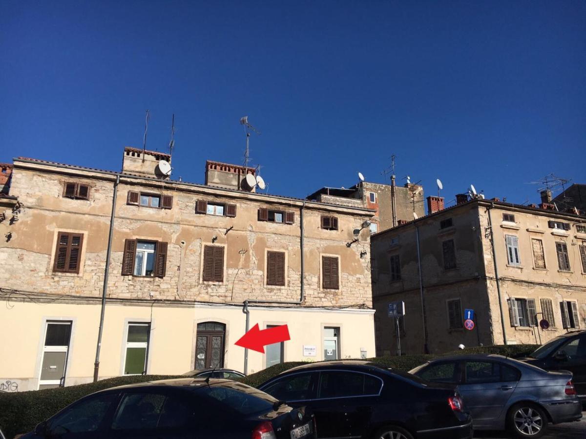 Apartments Flanaticus Pula Luaran gambar
